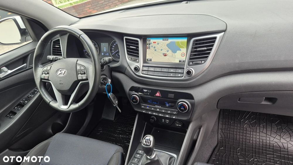 Hyundai Tucson 1.6 Turbo 4WD Premium - 17