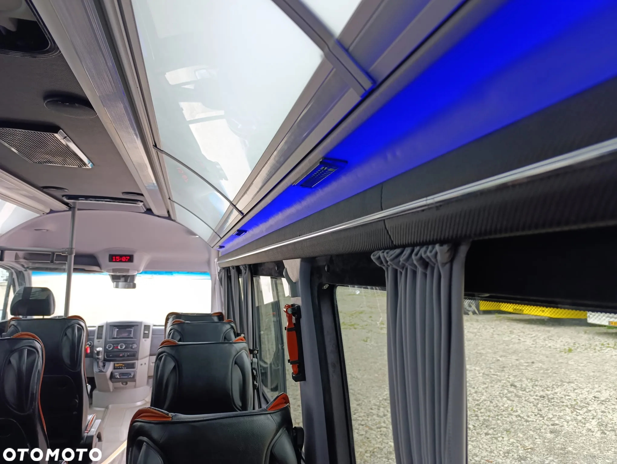 Mercedes-Benz Sprinter 519 - 21
