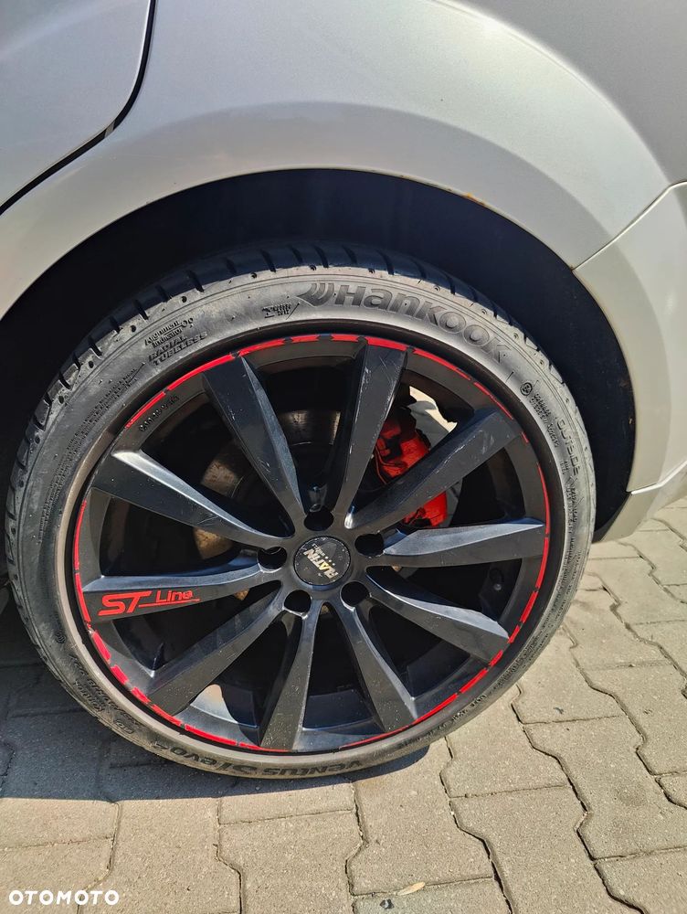 Ford Focus 2.0 Sport - 8