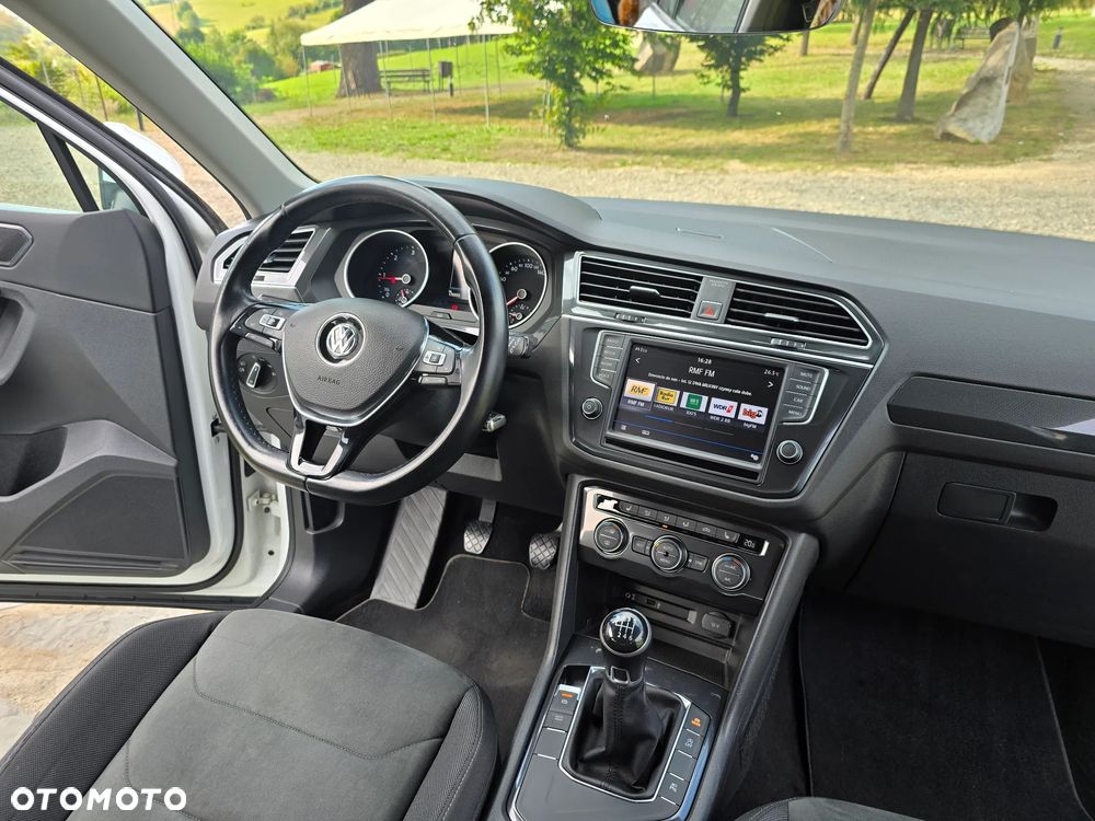 Volkswagen Tiguan 2.0 TDI SCR (BlueMotion Technology) Highline - 17