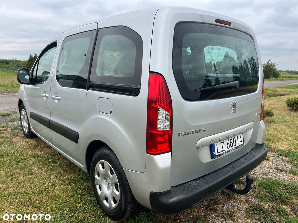 Peugeot Partner - 11