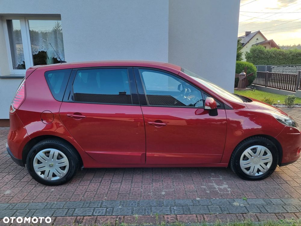 Renault Scenic 2.0 16V 140 CVT Dynamique - 14