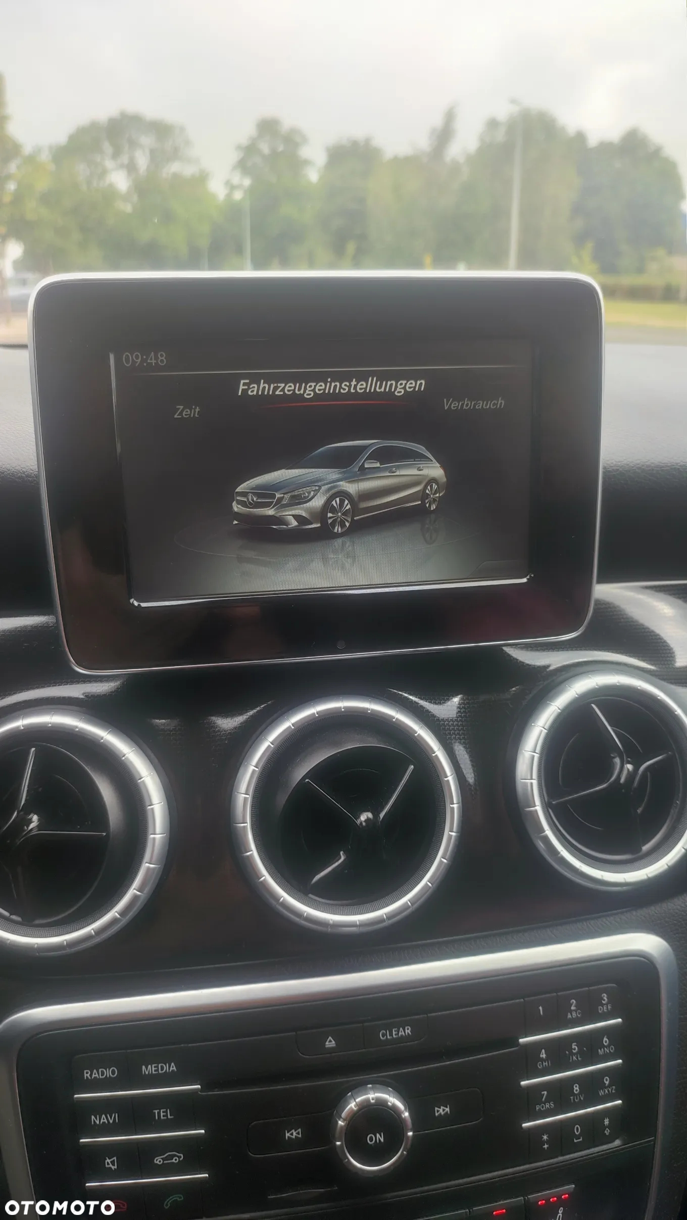 Mercedes-Benz CLA Shooting Brake 180 AMG Line - 14