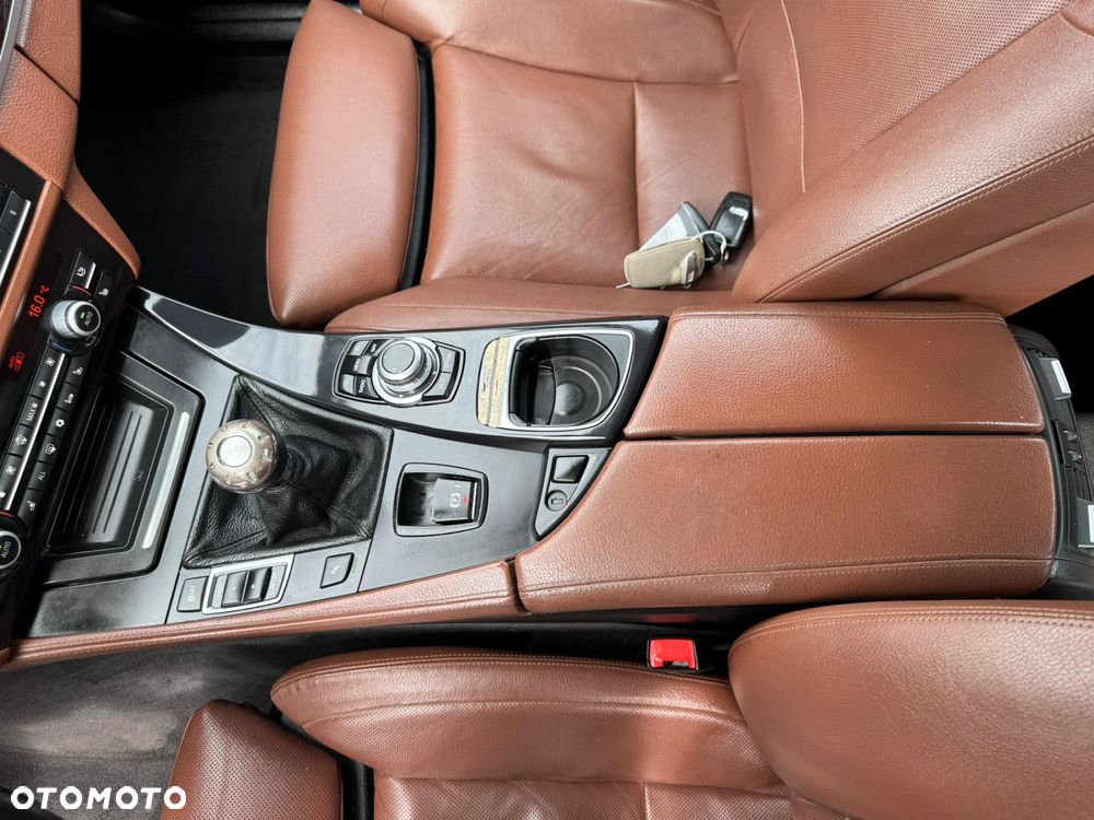 BMW Seria 5 520d BluePerformance - 16