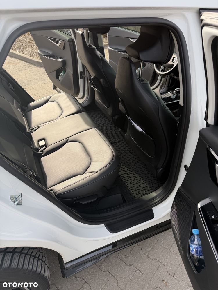 Kia EV6 77.4kWh Plus - 12