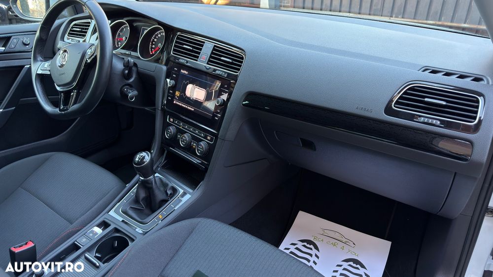 Volkswagen Golf 1.0 TSI Sound - 19