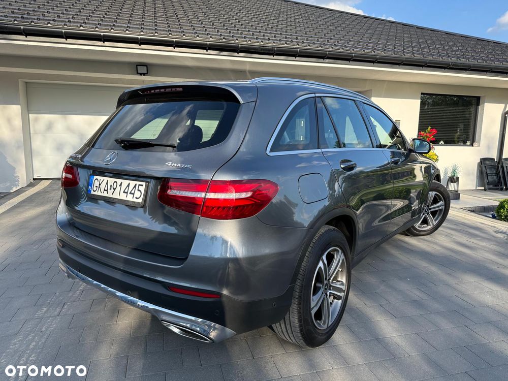 Mercedes-Benz GLC - 9