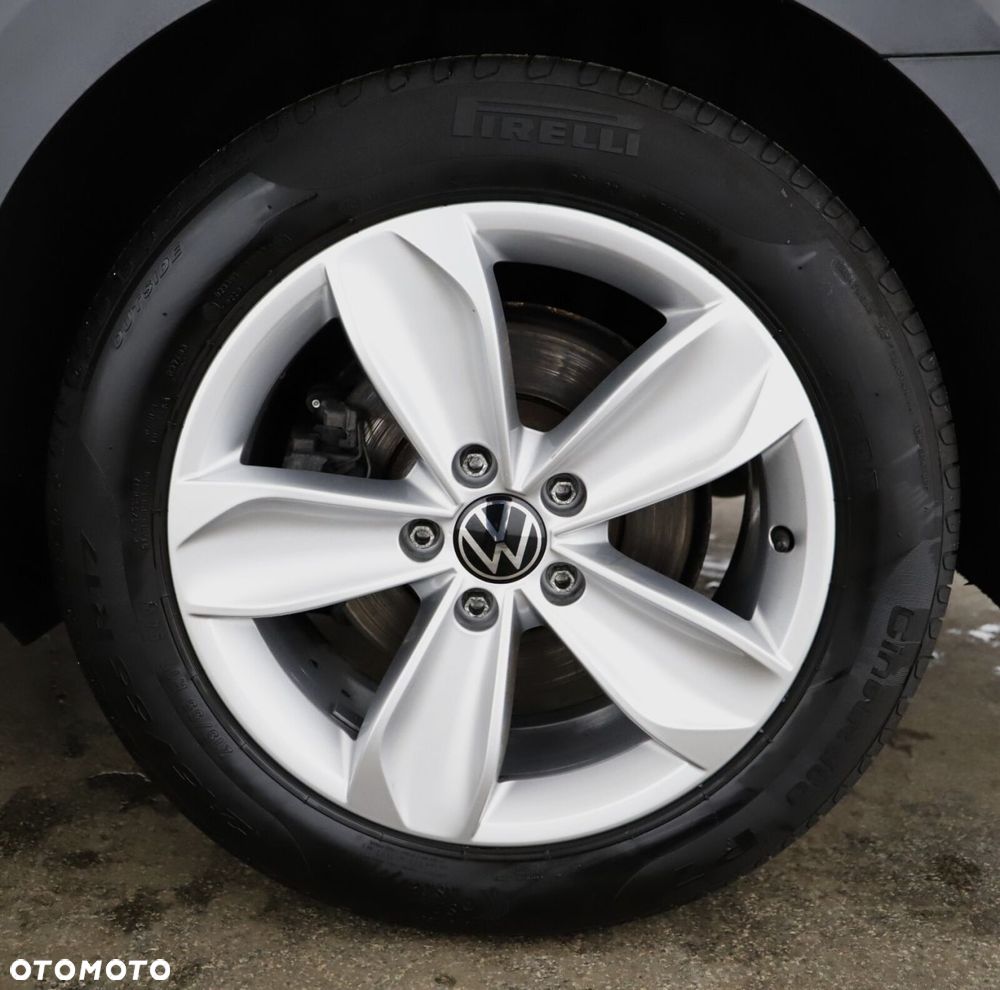 Volkswagen Passat Variant 2.0 TDI 4Mot Elegance DSG - 25