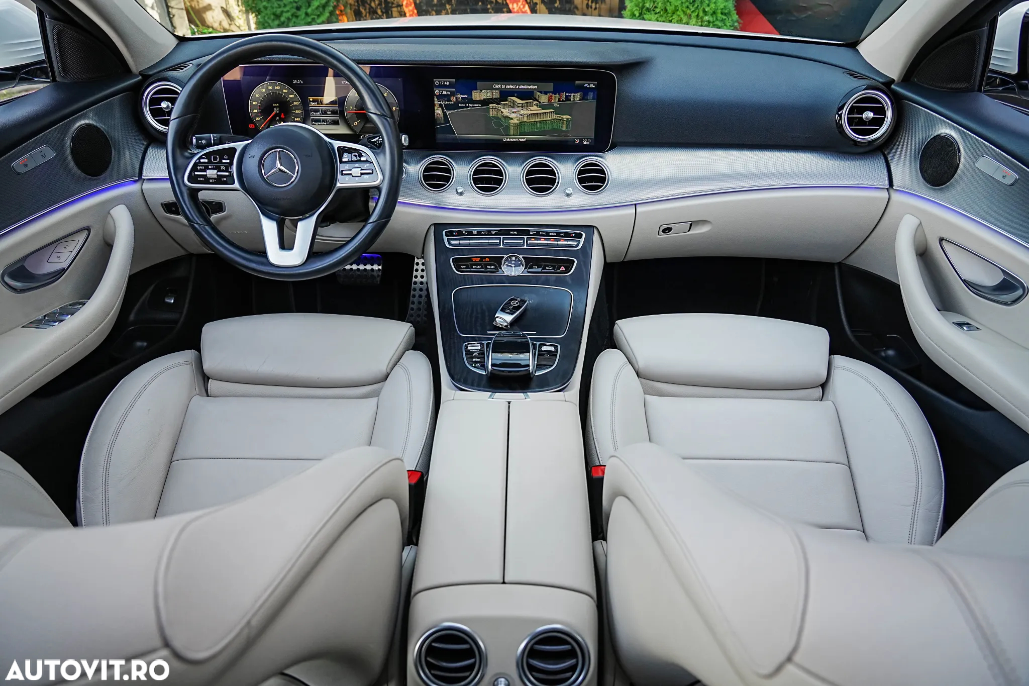 Mercedes-Benz E 200 d 9G-TRONIC Exclusive - 12