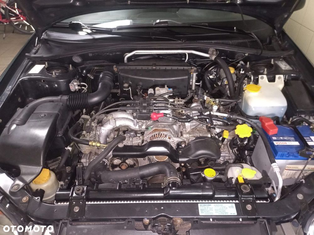 Subaru Impreza 2.0 Outback Sports - 4