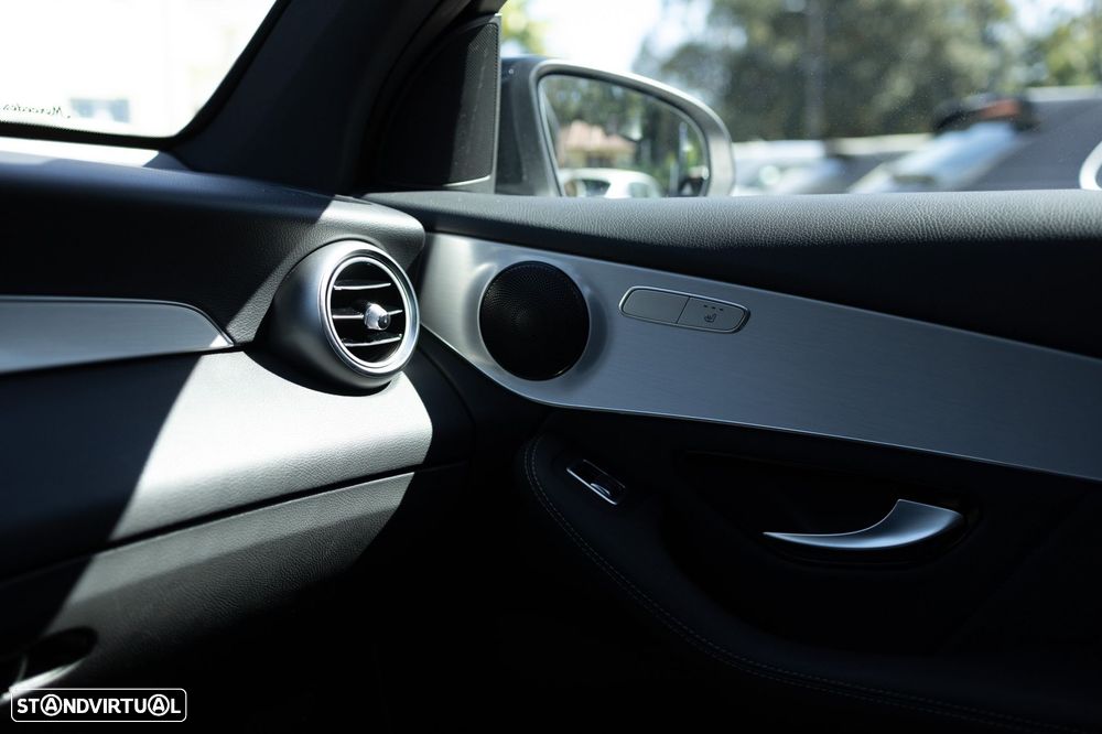 Mercedes-Benz GLC 300 de 4Matic - 28