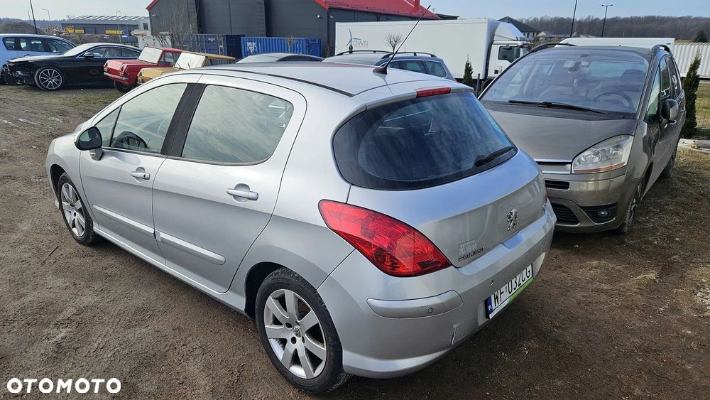 Peugeot 308 HDi FAP 110 Premium - 4