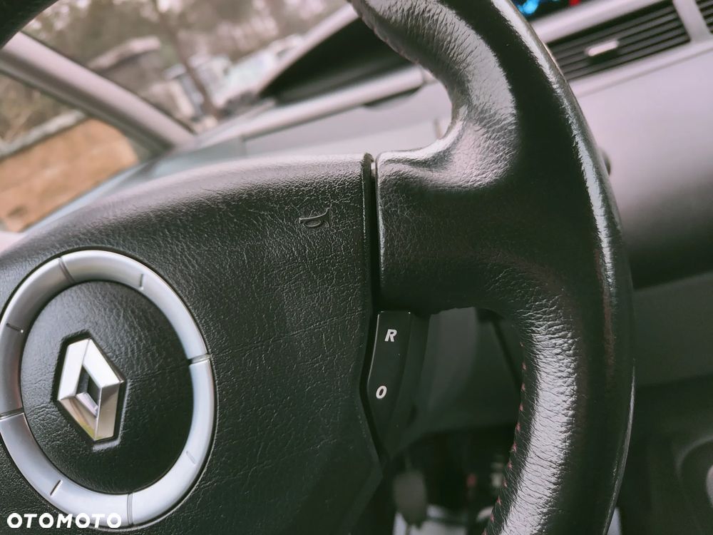 Renault Grand Espace Gr 2.0 dCi Privilege - 17