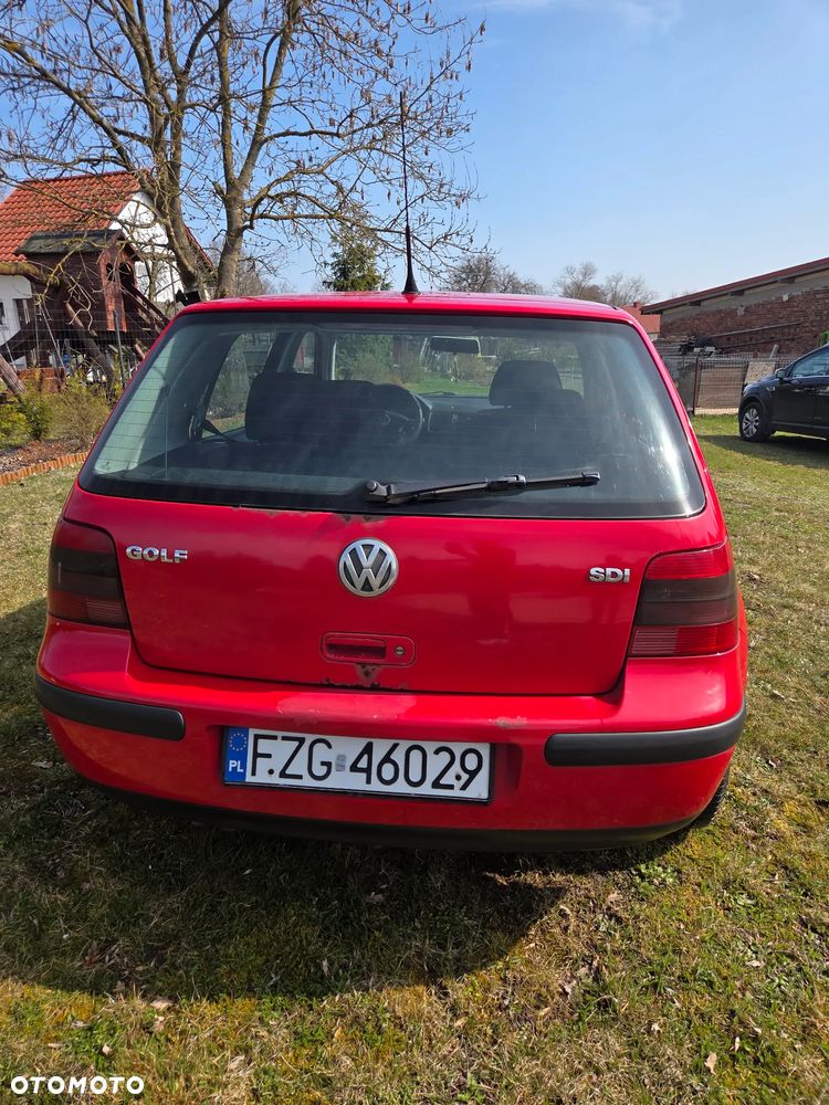 Volkswagen Golf 2001 photo 3
