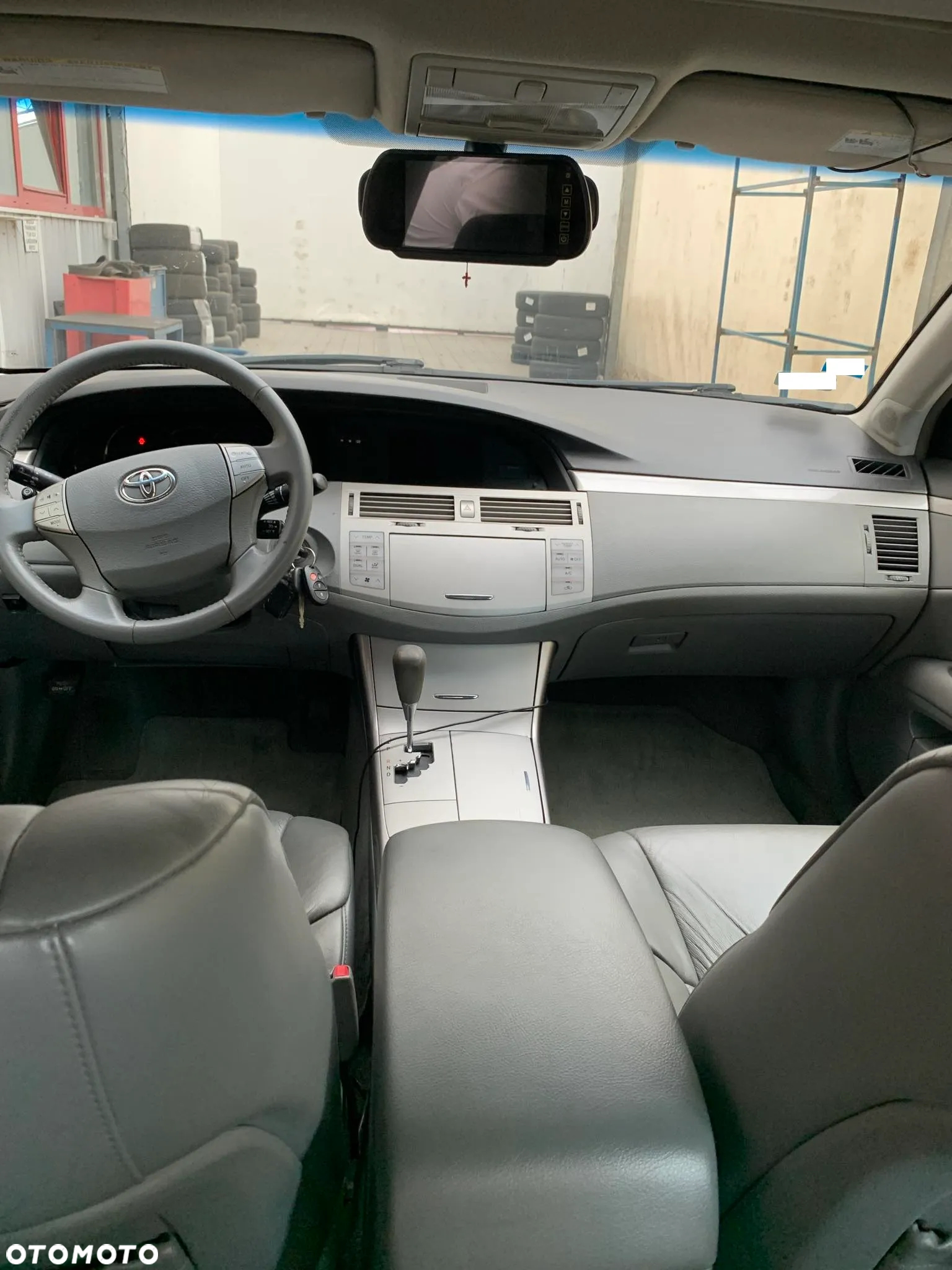 Toyota Avalon 3.5 XL - 29