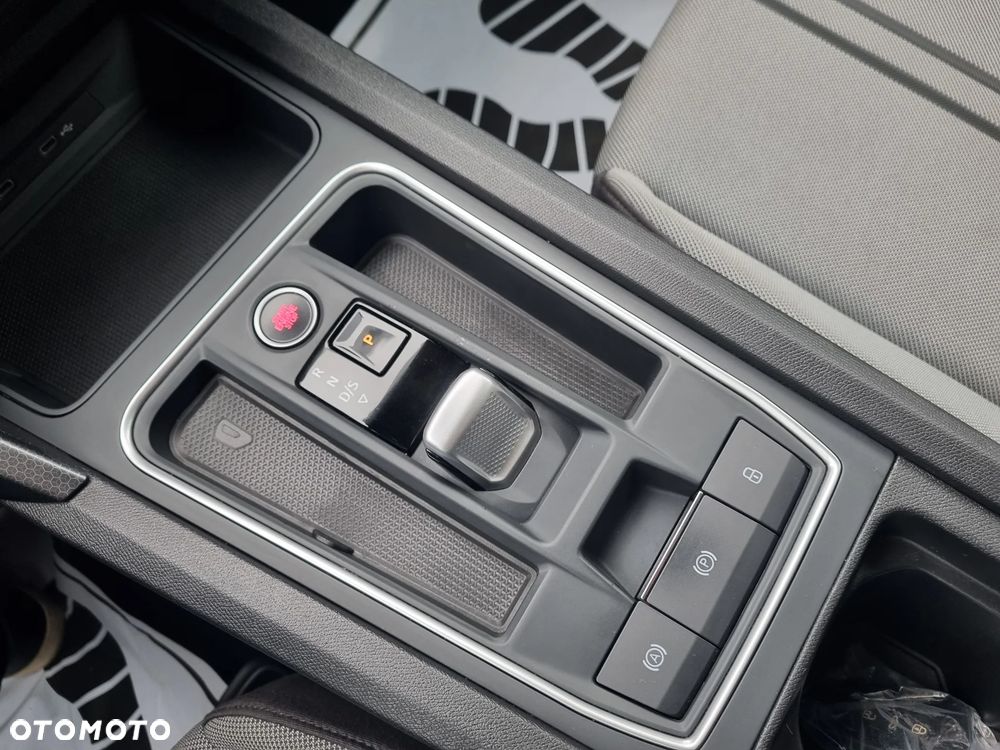 Seat Leon 2.0 TDI DSG Road Edition - 14