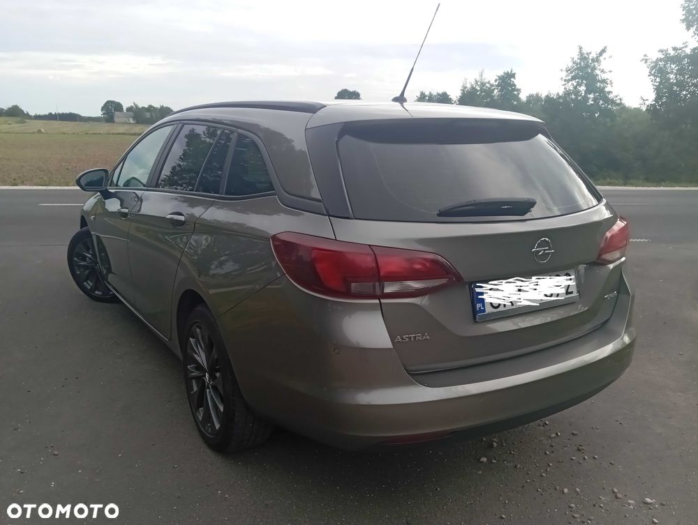 Opel Astra - 4