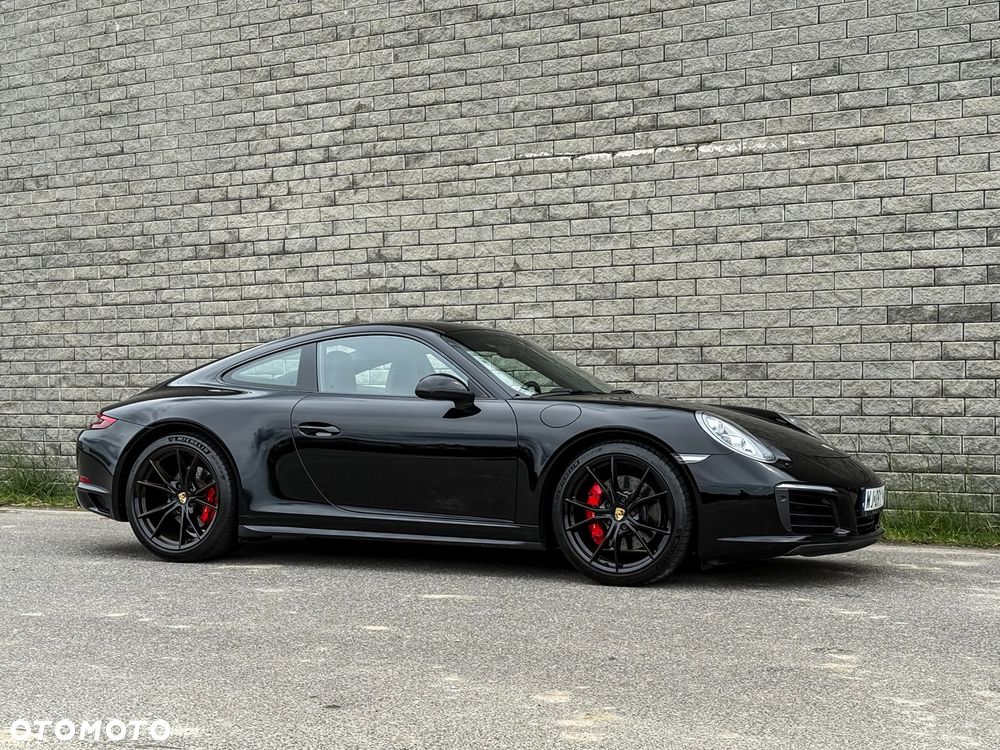 Porsche 911 Carrera 4S PDK - 21