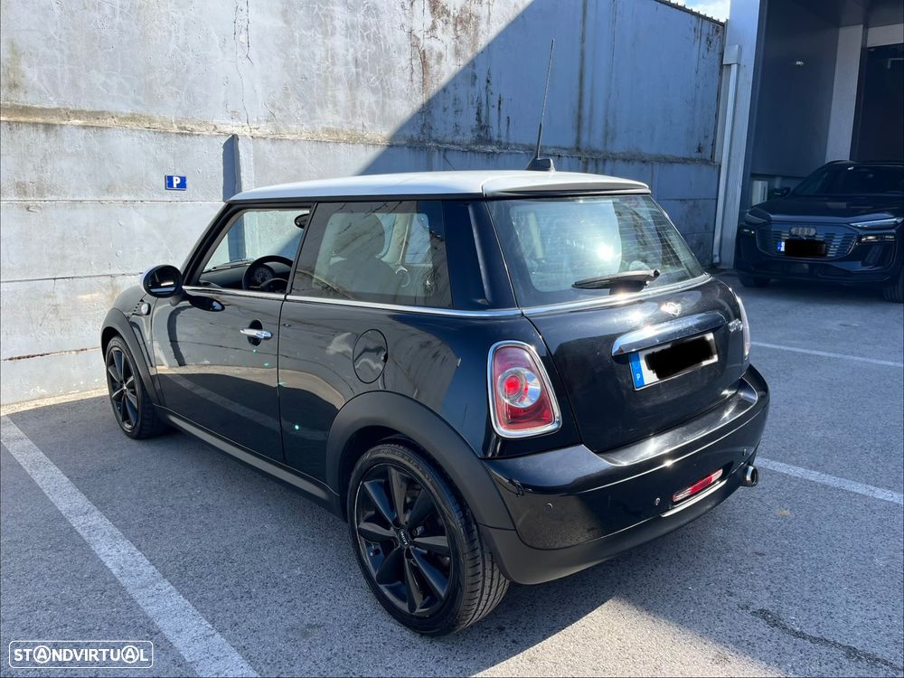 MINI 3 Portas - 4