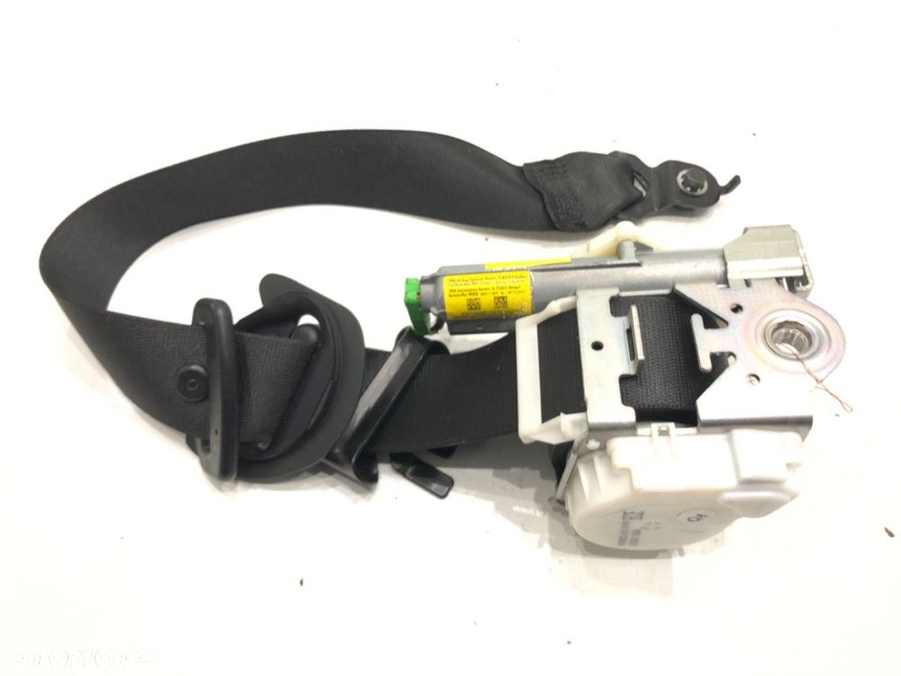 PAS BEZPIECZEŃSTWA PRAWY PRZÓD  MERCEDES-BENZ KLASA C (W204) 2007 - 2015 C 220 CDI (204.002) 125 - 2