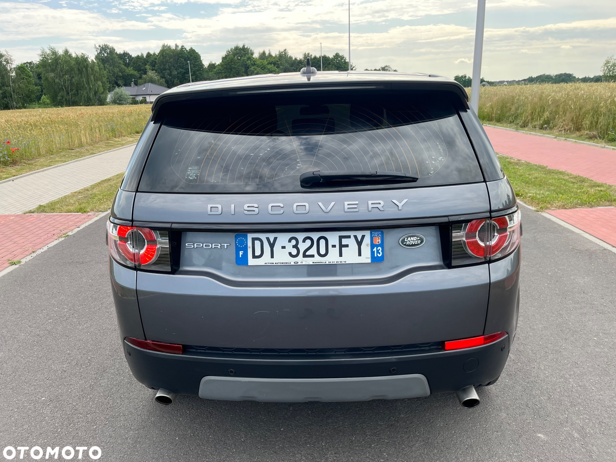 Land Rover Discovery Sport 2.0 TD4 Pure - 6