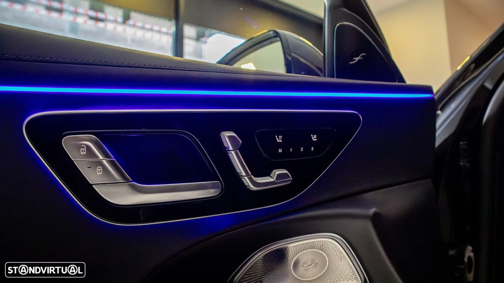 Mercedes-Benz E 300 - 13