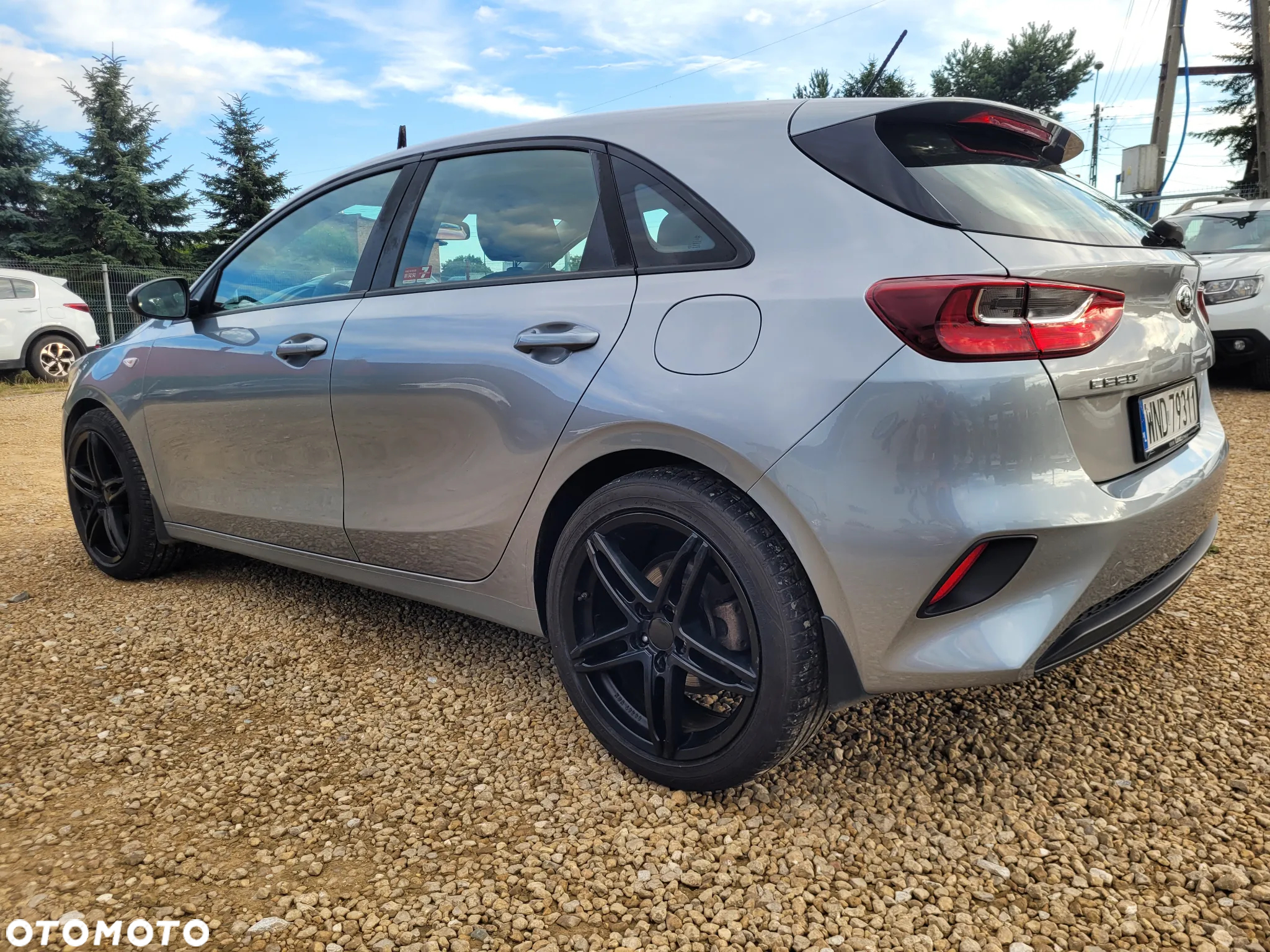 Kia Ceed 1.4 S - 11