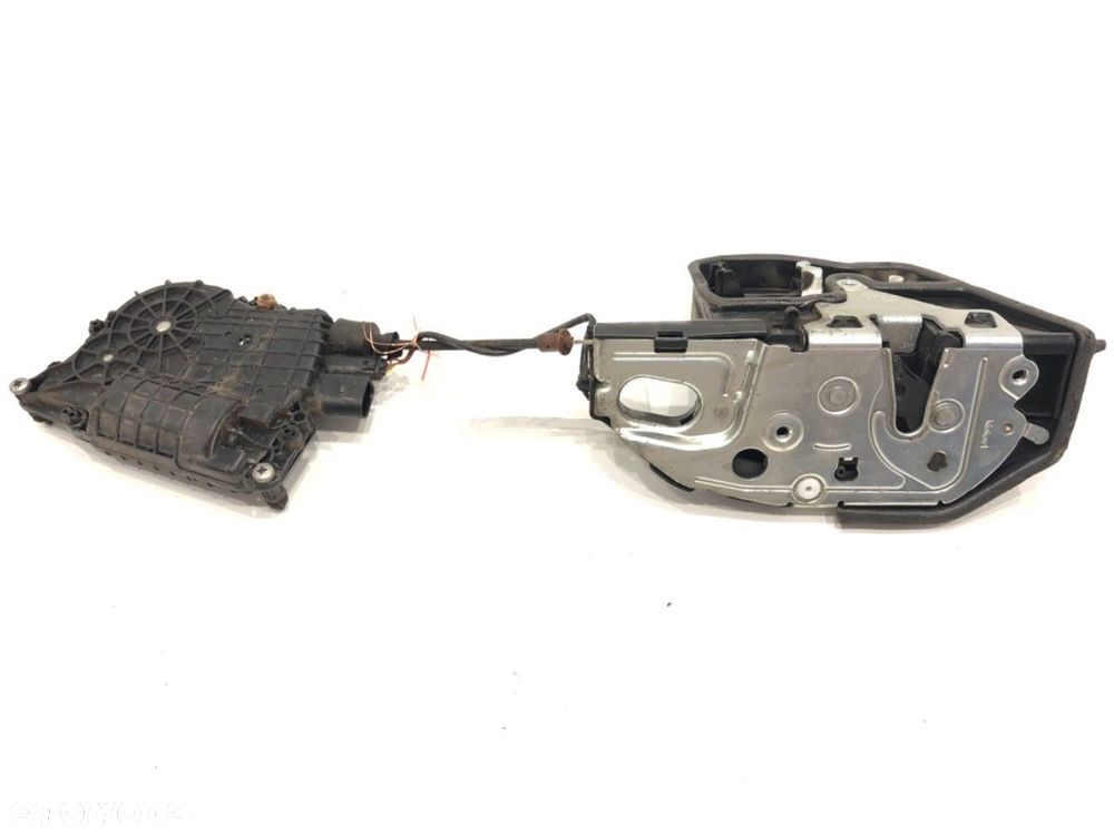 ZAMEK DRZWI PRAWY TYŁ  BMW 7 (F01, F02, F03, F04) 2008 - 2015 730 d 180 kW [245 KM] olej napędowy - 1