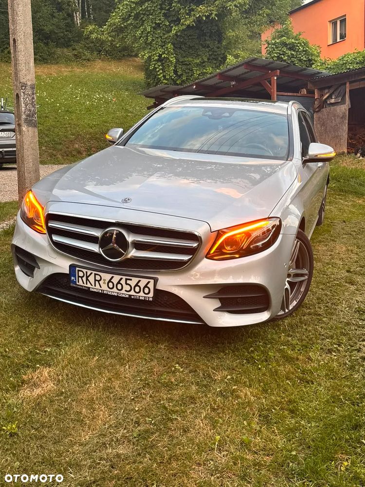 Mercedes-Benz Klasa E - 1
