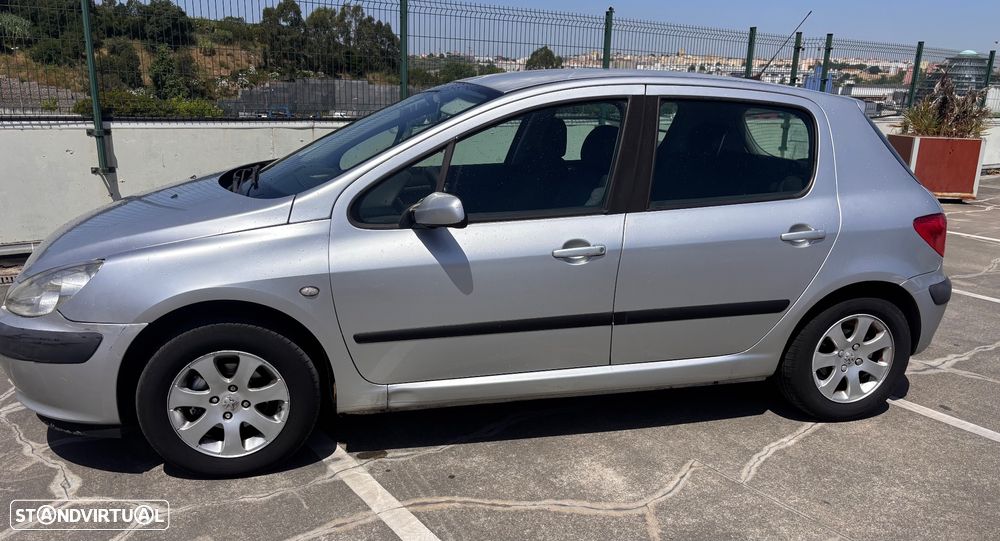 Peugeot 307 2.0 HDi 110 XS Premium - 6
