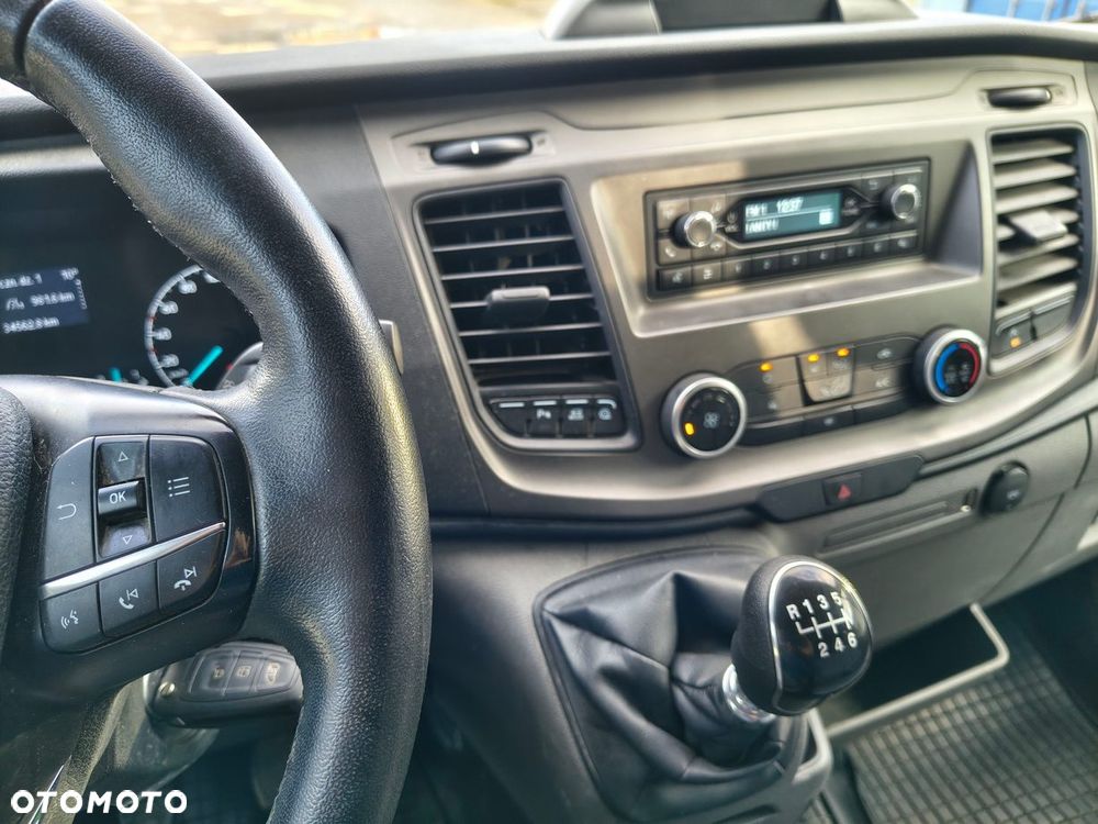 Ford Transit - 10