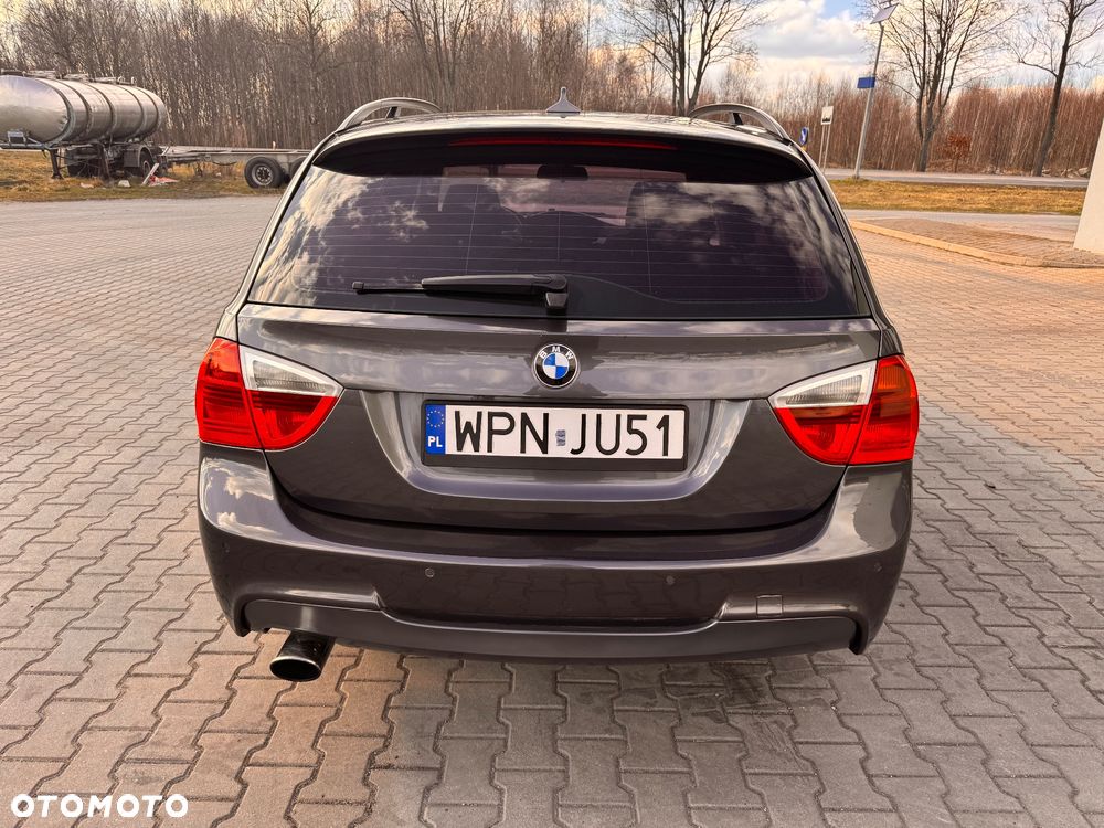 BMW Seria 3 320d - 4