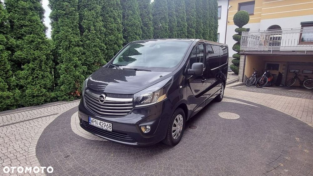 Opel Vivaro - 9