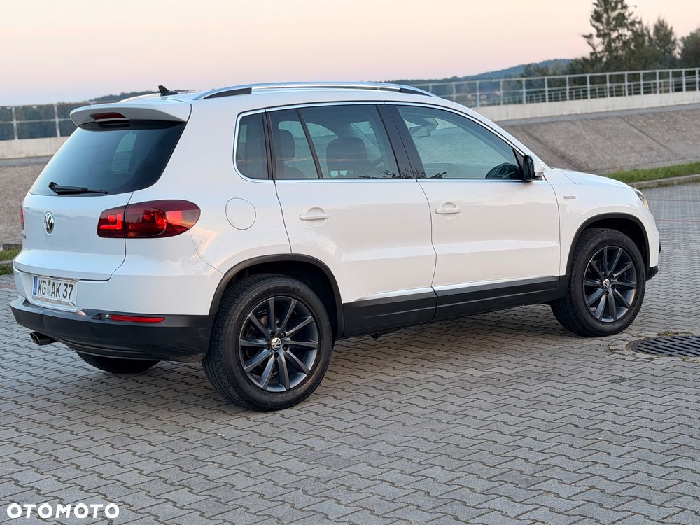 Volkswagen Tiguan 2.0 TDI 4Mot Perfectline R-Style DSG - 23