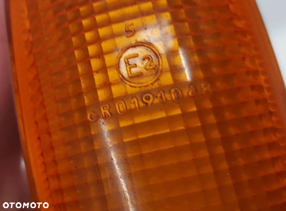 Kierunkowskaz boczny błotnika Mitsubishi Colt 6r0191048 - 4