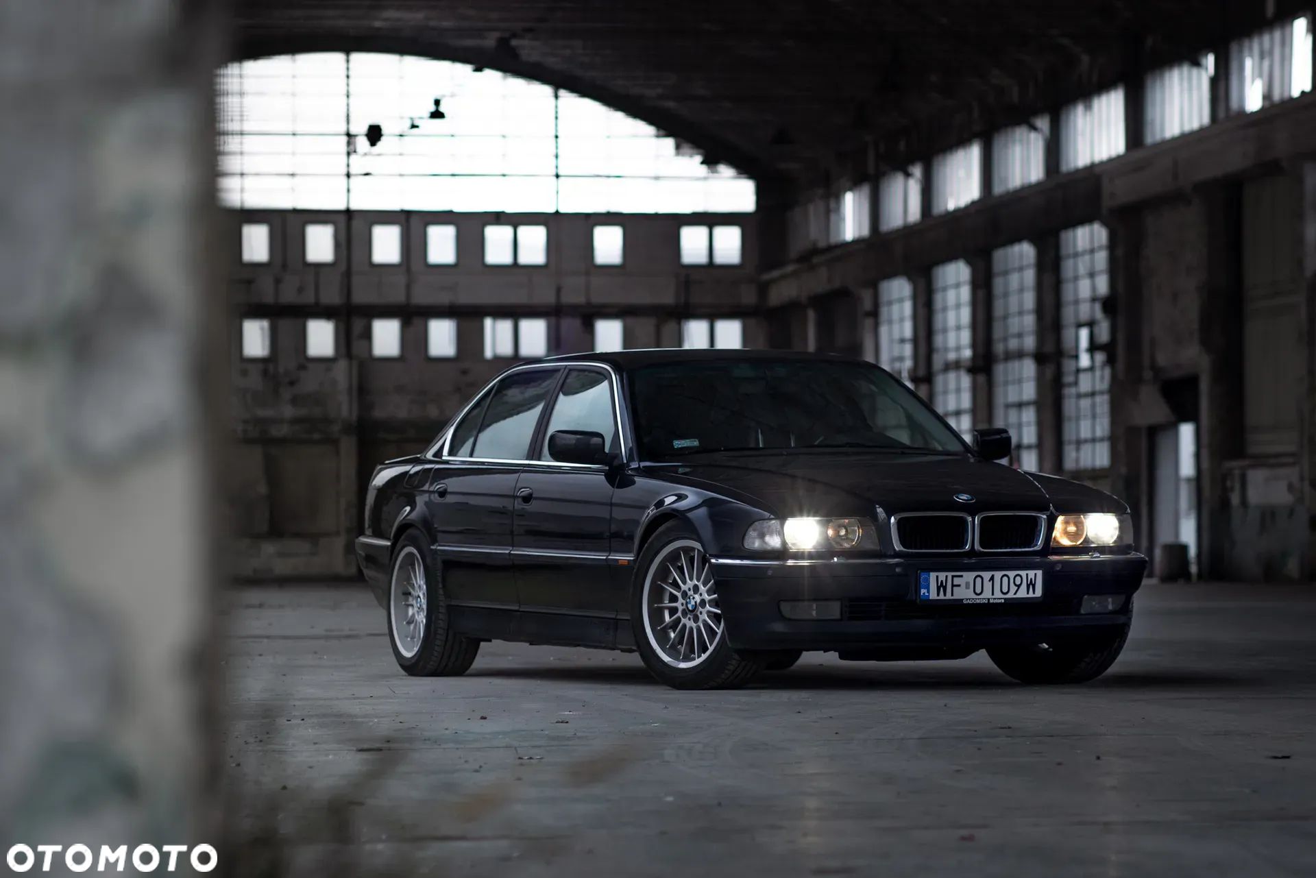 BMW Seria 7 740iL - 1