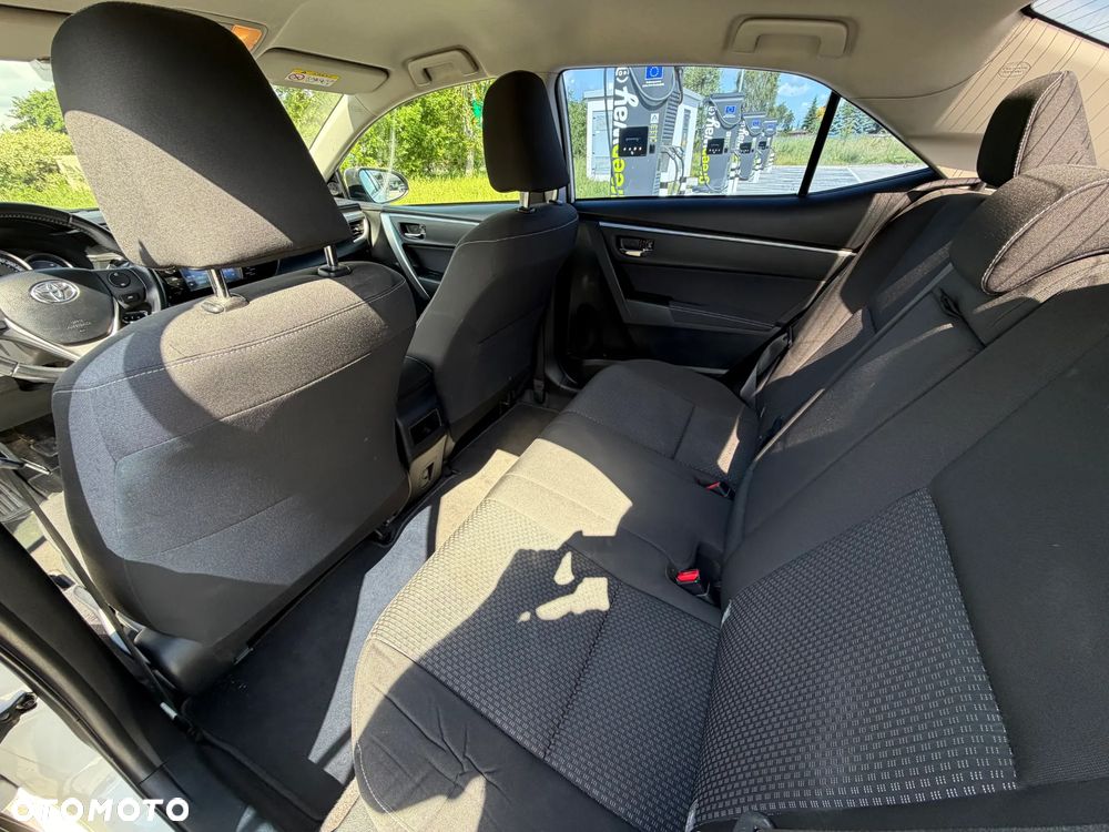 Toyota Corolla 1.6 Premium - 10