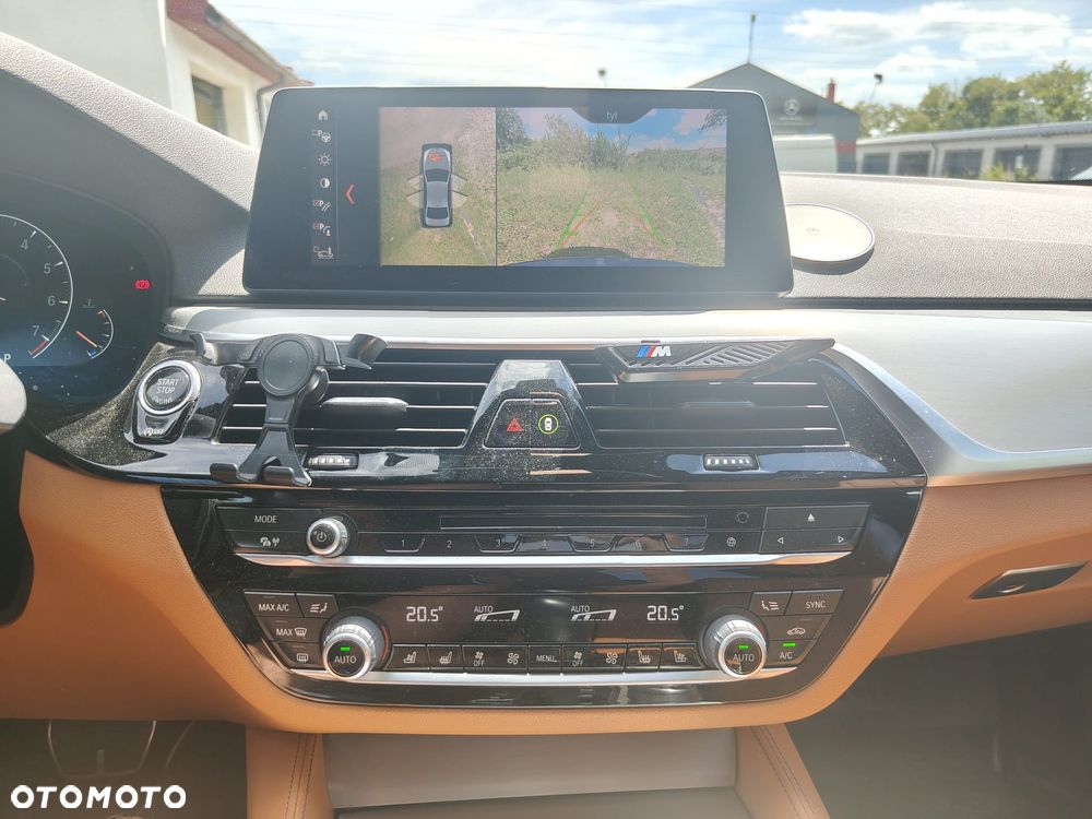 BMW Seria 5 540i GPF xDrive M Sport sport - 6