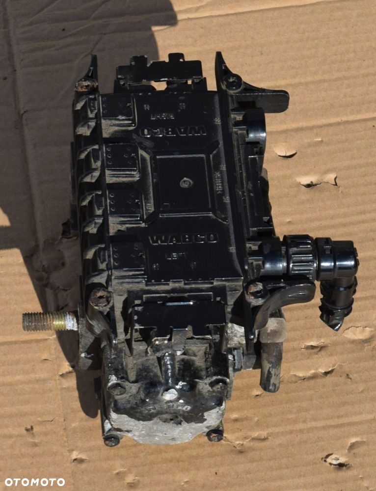 MODULATOR TYLNEJ OSI ZAWÓR DAF 105 CF - 2