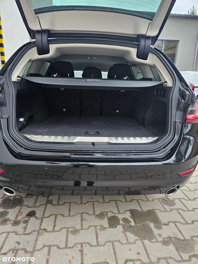 BMW Seria 3 320e Advantage - 10