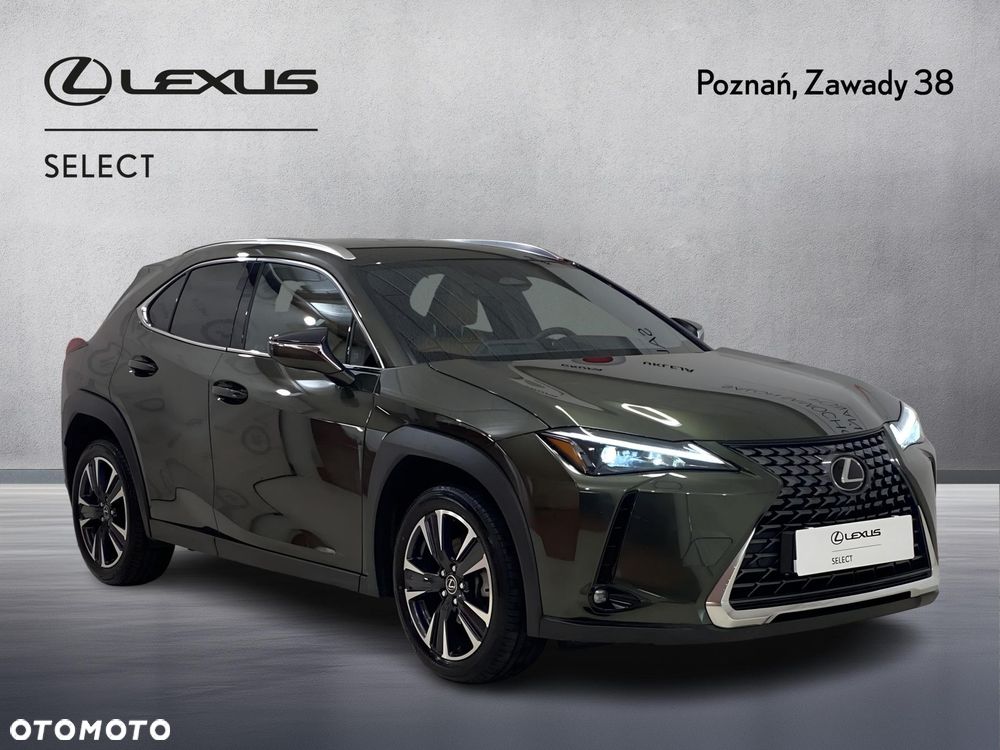 Lexus UX - 8