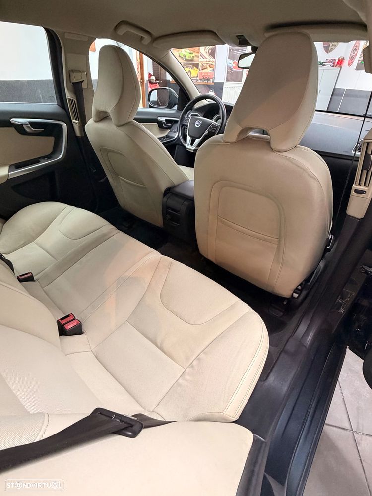Volvo S60 2.0 D3 Summum Start/Stop - 34