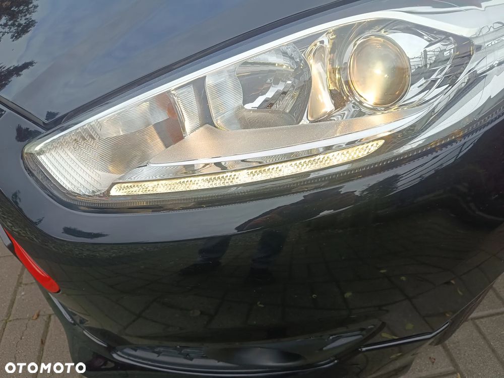 Ford Fiesta 1.0 EcoBoost S&S ST-LINE - 17