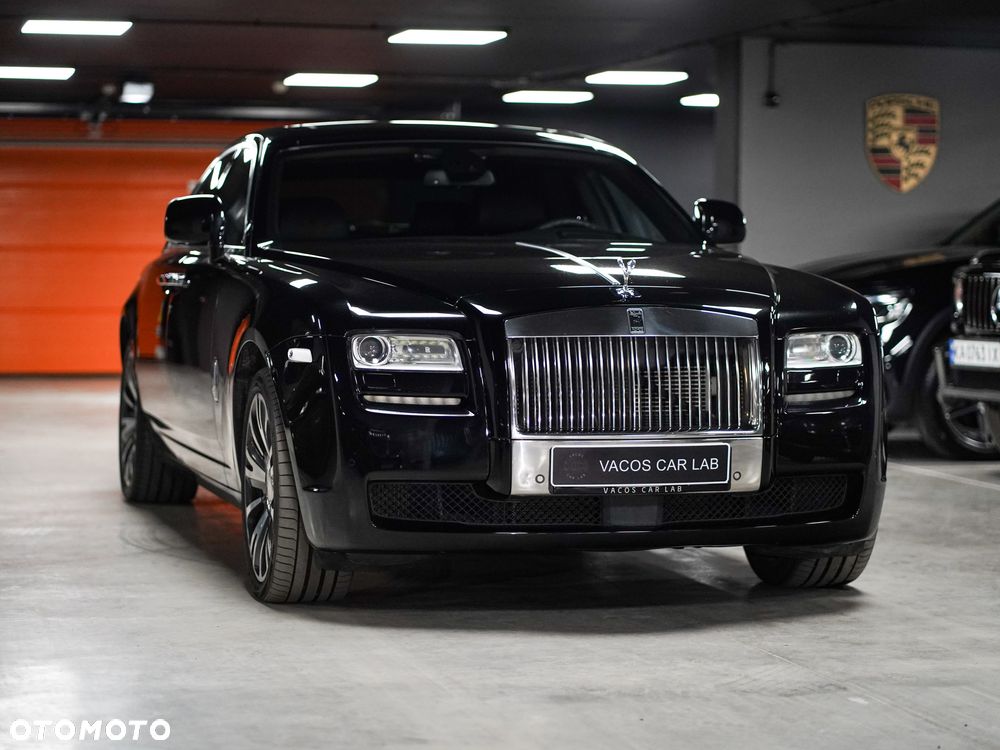 Rolls-Royce Ghost - 2