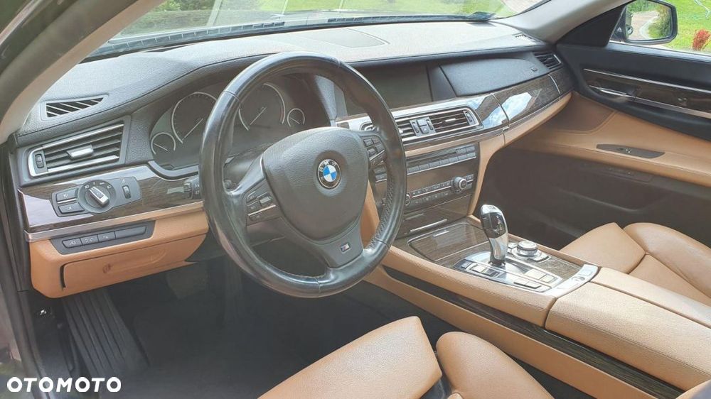 BMW Seria 7 730d - 4