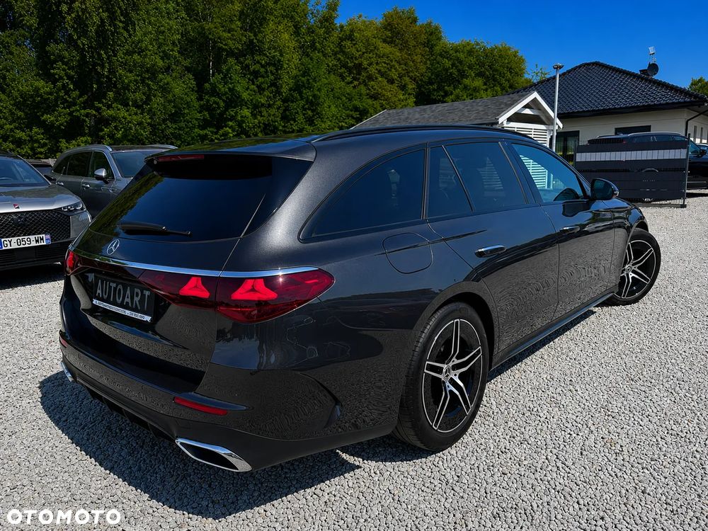 Mercedes-Benz Klasa E 220 d mHEV AMG 9G-Tronic - 17