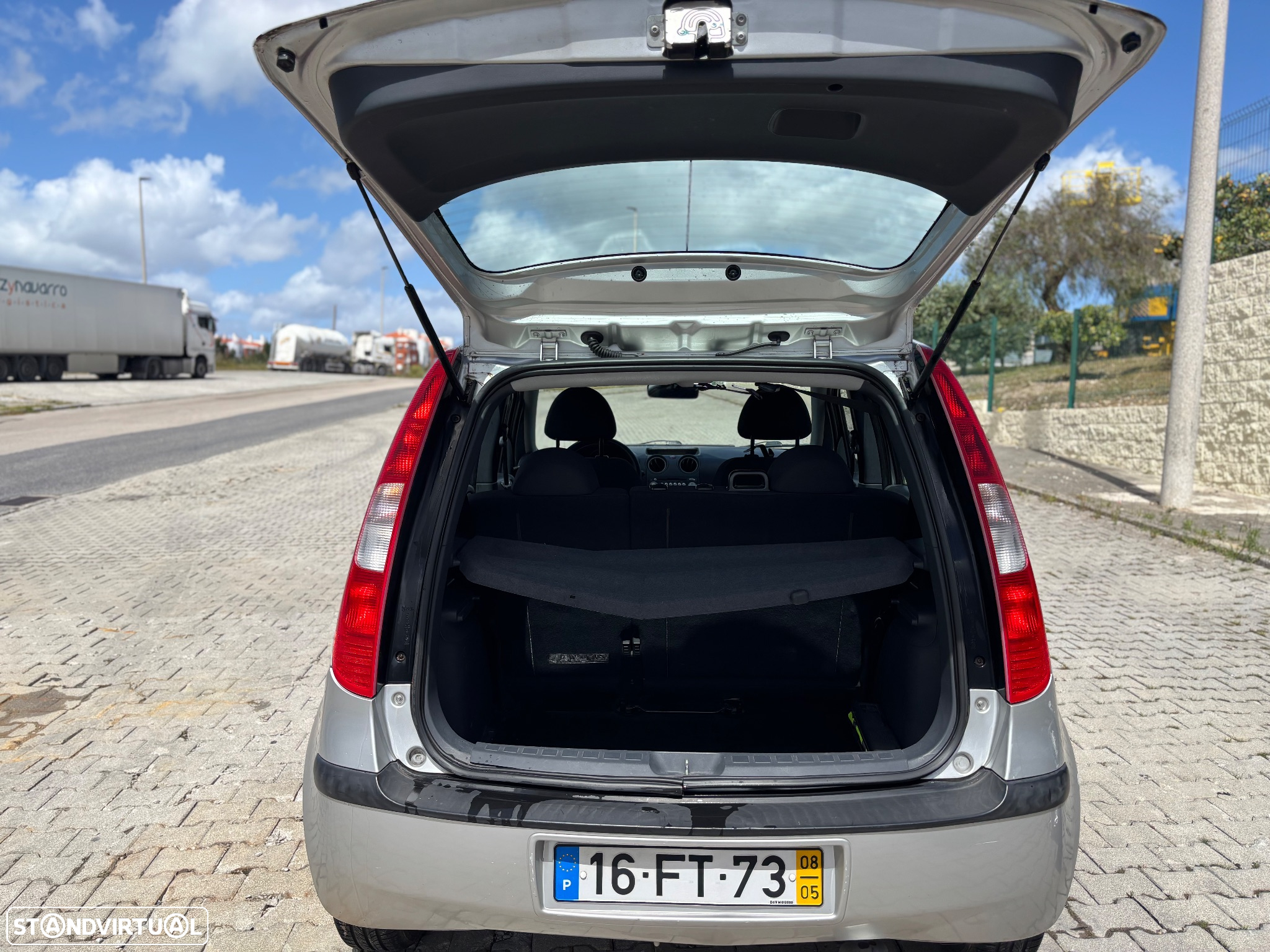 Mitsubishi Colt 1.1 Base - 6