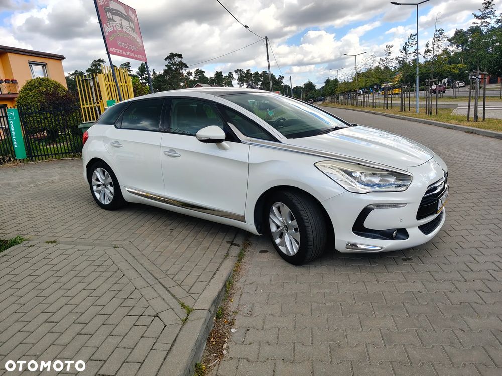 Citroën DS5 THP 155 SoChic - 6
