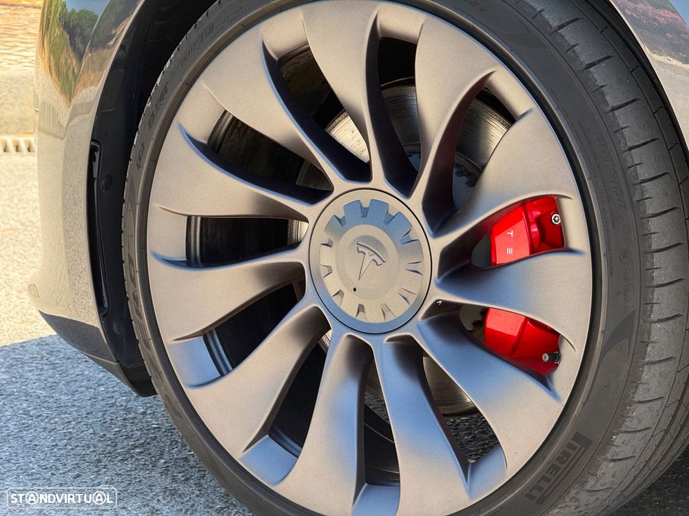 Tesla Model 3 Long Range AWD Dual Motor Performance - 18