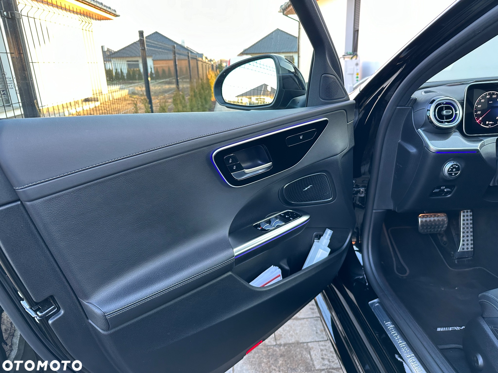 Mercedes-Benz Klasa C 220 d T 9G-TRONIC AMG Line - 14